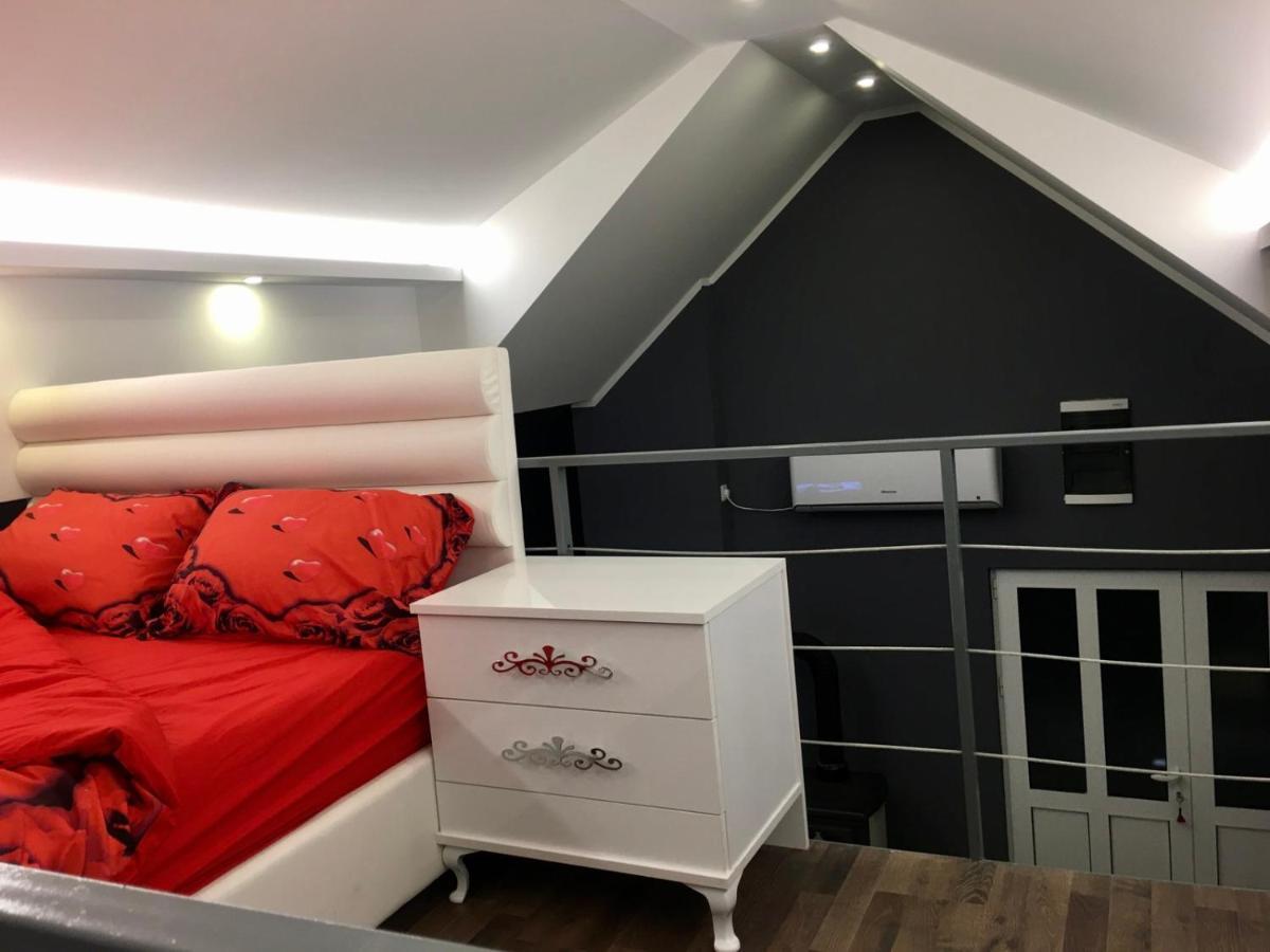 Banicevic Apartmani Дженовічі Екстер'єр фото